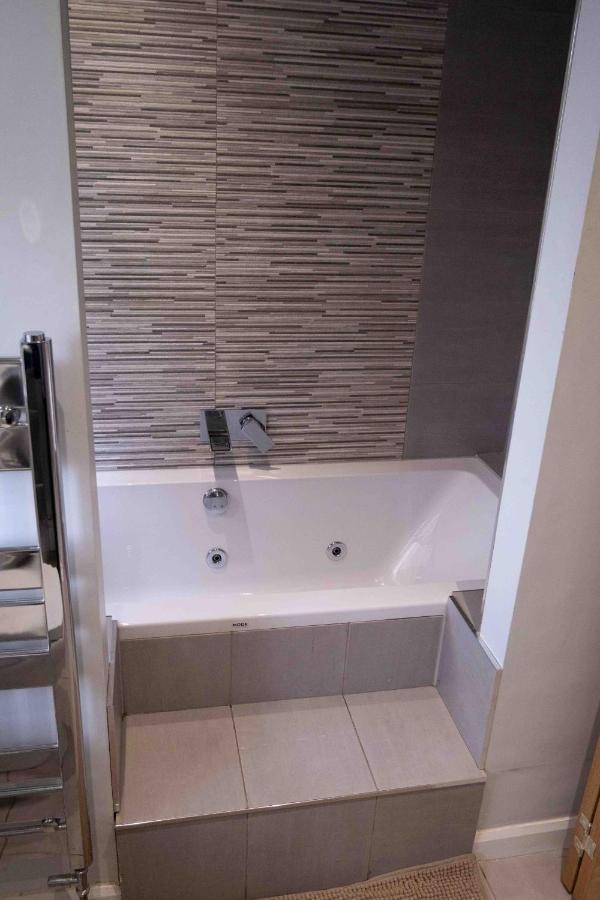Cross Lane Cottage Pudsey Esterno foto